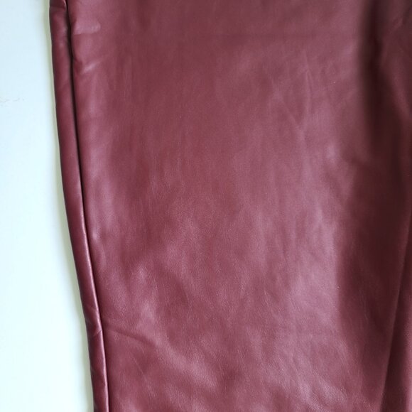 NWT Women's Old Navy Vegan Leather Leggings XXL Burgundy Skinny Pants Cosplay - Picture 3 of 9